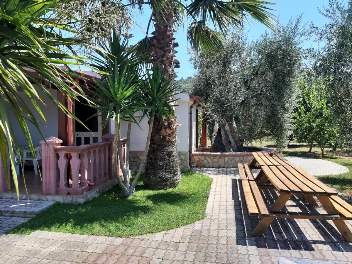 Villa La Piana Пескічі Екстер'єр фото