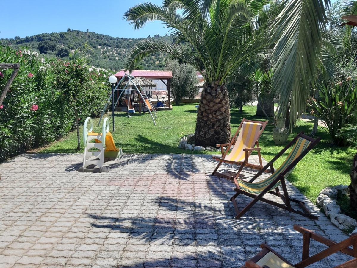 Villa La Piana Пескічі Екстер'єр фото
