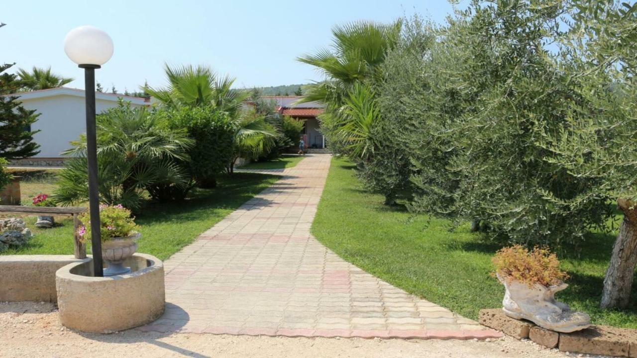 Villa La Piana Пескічі Екстер'єр фото